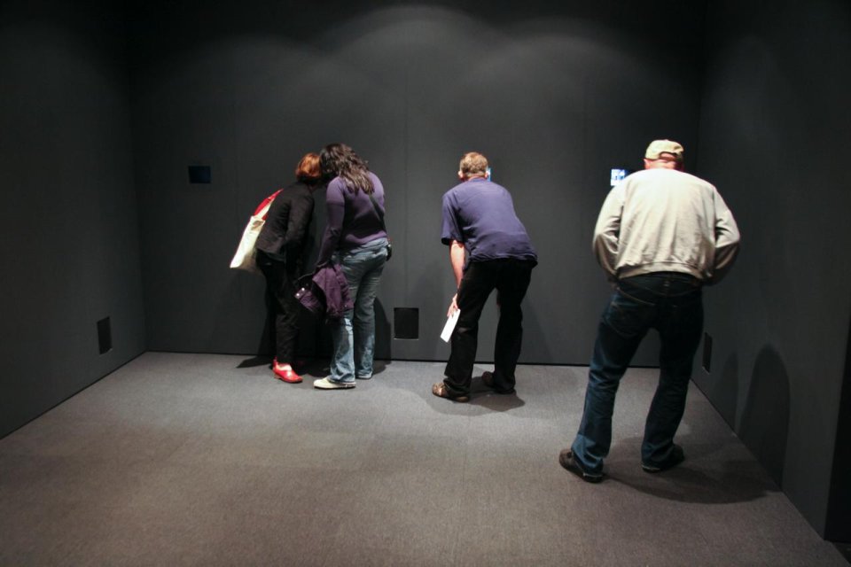 DislocationFACT_Room_WideHCI5-1551